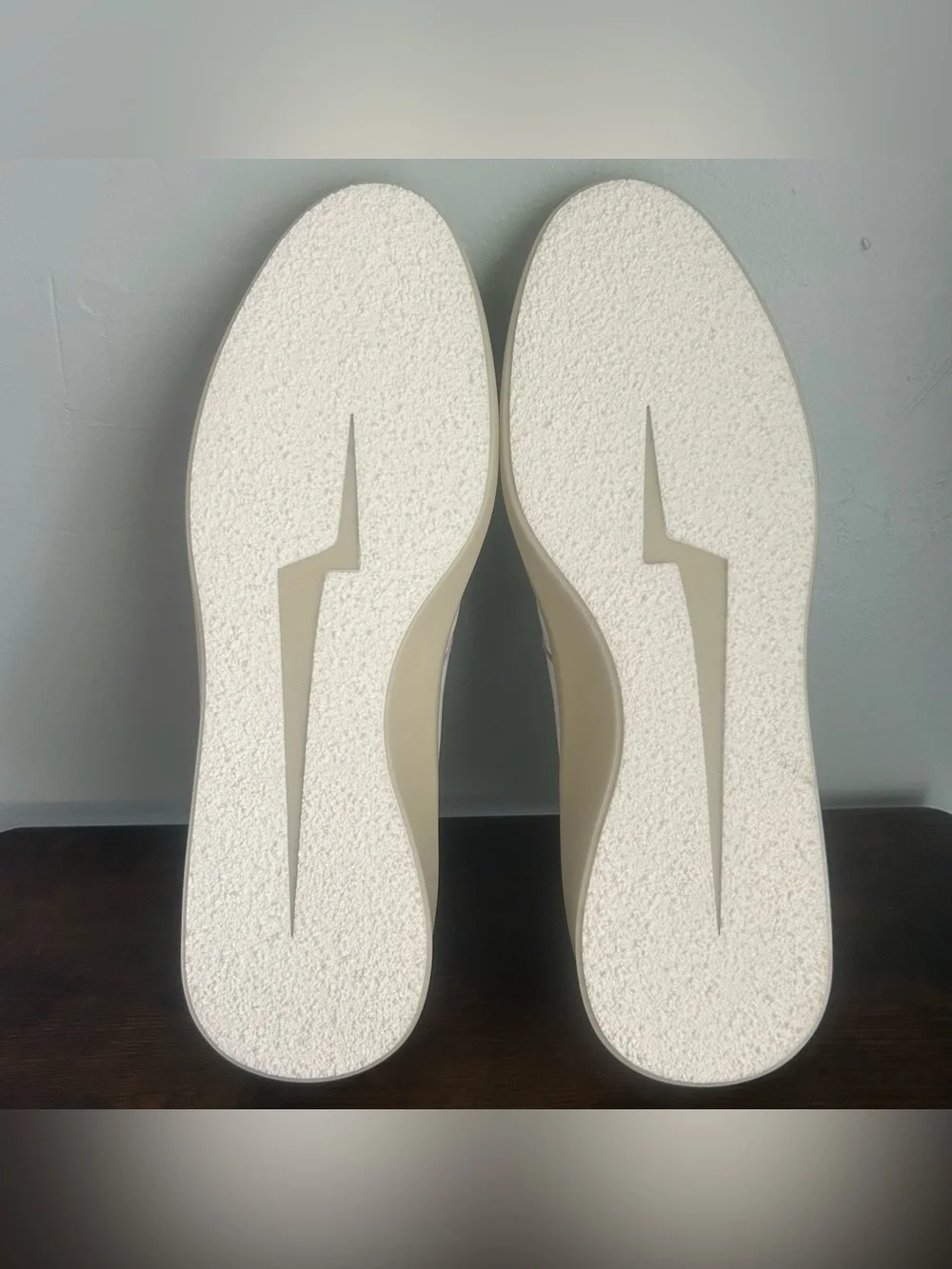 Wolf and Shepherd Cruise White Leather Slip On Shoes Sneakers Mens Size 12